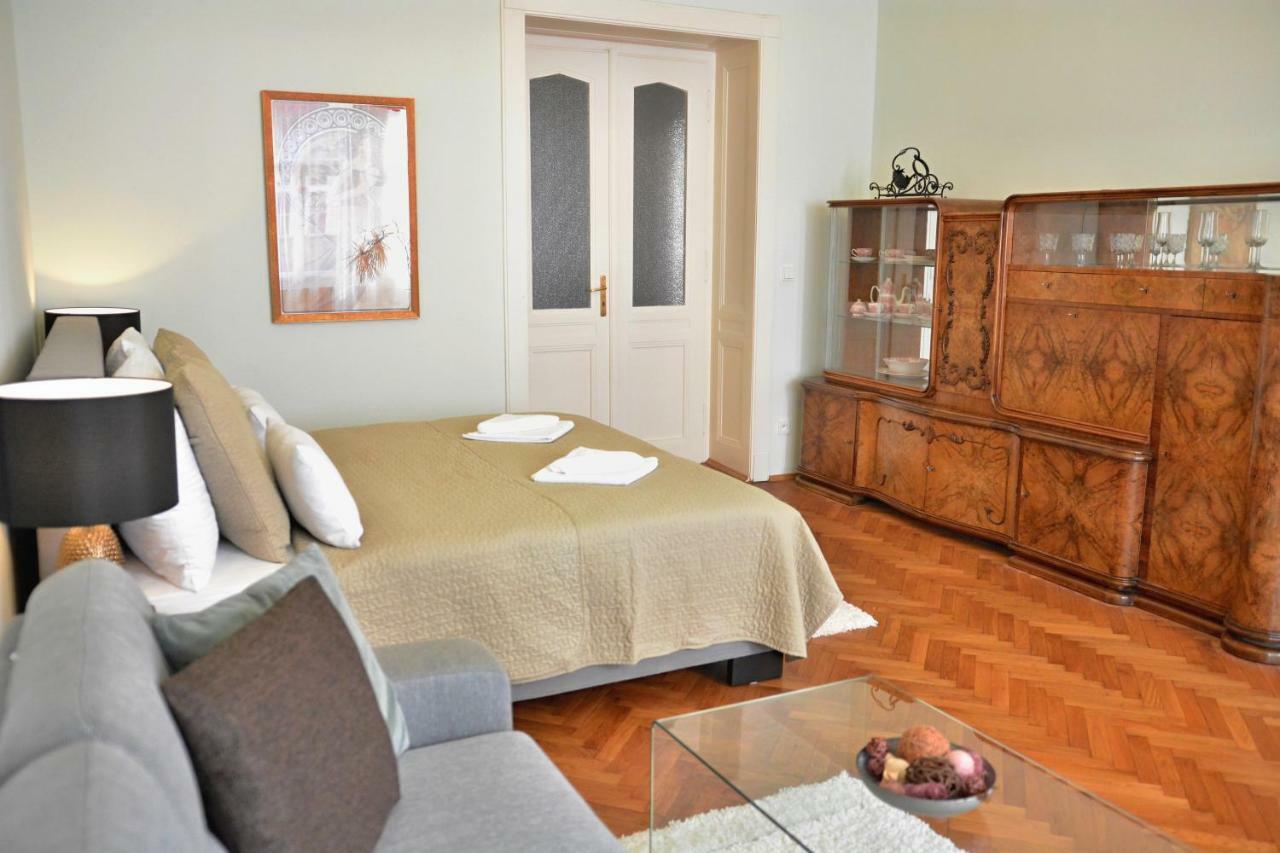 Apartment In The Heart Of פראג מראה חיצוני תמונה