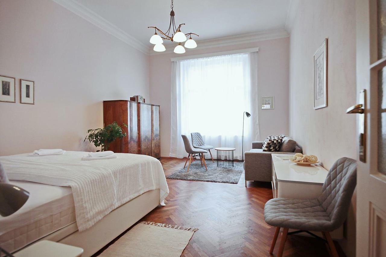 Apartment In The Heart Of פראג מראה חיצוני תמונה