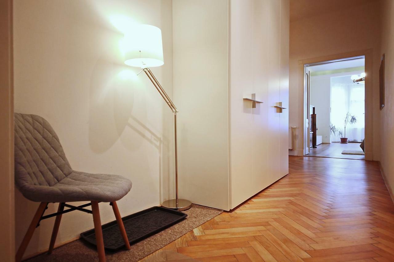 Apartment In The Heart Of פראג מראה חיצוני תמונה